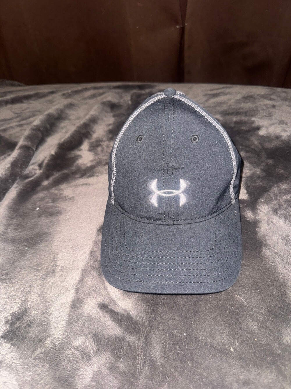 Under Armour Women's Black Baseball Cap Polyester Spandex Adjustable Strap